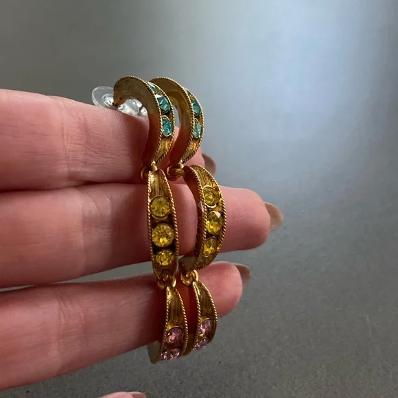 Stunning Multicolor Crystal Oscar De La Renta Earrings - Picture 5 of 7